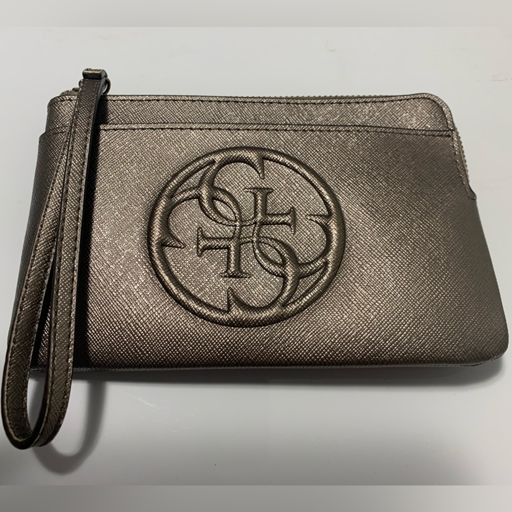 Guess Clutch Wallet - Silver Metallic